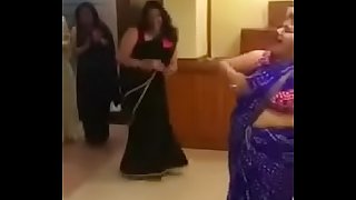 Indian aunties sex games