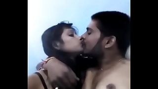 Desi gf strokes boyfriend’s lund with Hindi audio