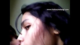 Famous desi girl Jyoti lip kiss her beau ashu in agra hotel - FUCKMYINDIANGF.com