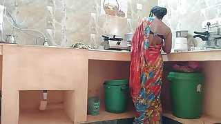 Desi indian Cheating maid Ravaged By house owner In Kitchen