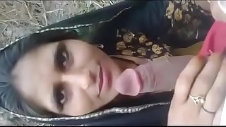 Indian desi aunty sucking youthfull boy huge salami