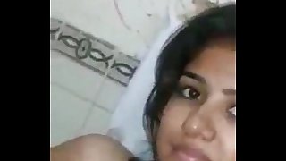 Indian Schoolgirl Komal Naked Desi Babe - FuckMyIndianGF.com