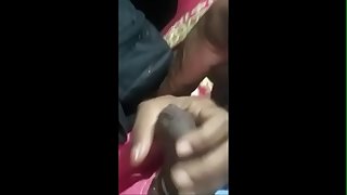 indian desi housewife groped and rubbed by a lucky driver doing hj boobs fondling blow-job in running bus part 2